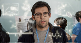 Den Namnlöse Doktoranden (spelad av doktoranden Raj Katti) våndas över sin första konferenspresentation i filmen PHD Movie 2.