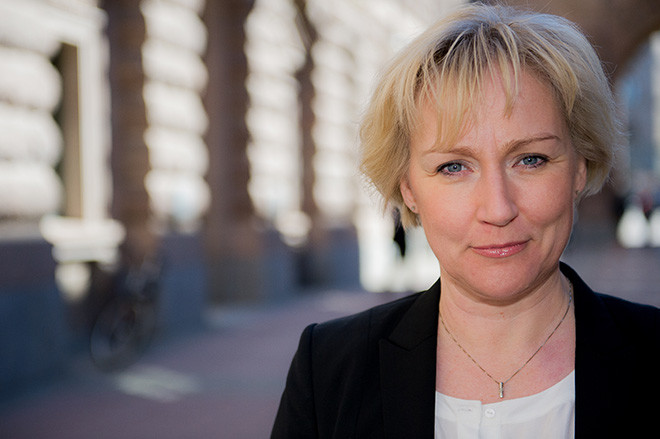 Helene Hellmark Knutsson (S), minister för högre utbildning och forskning