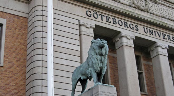 Lejonstaty vid Vasaparken, Göteborgs universitet